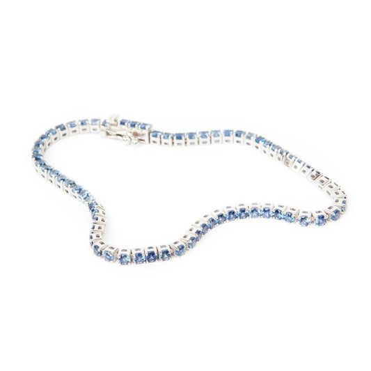 Gemstone ring in 14K gold featuring 1.10 ct vivid green gemstone.