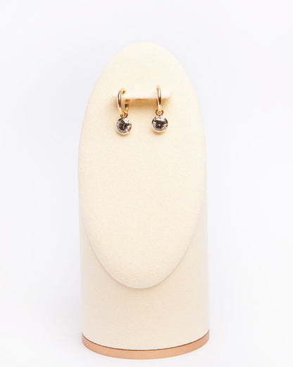 NOVI Jewelry 18K gold earrings with 2.29 ct round grey natural diamonds, SI1, GWLab certified elegant minimalist diamond earrings.