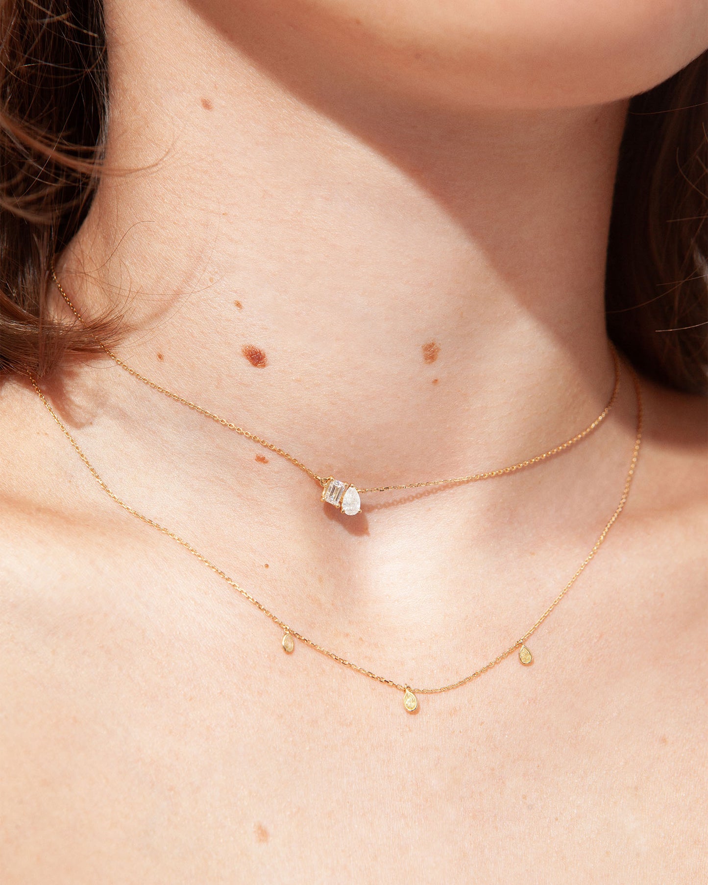 NOVI Jewelry 18K gold drop necklace with 0.29 ct pear-shaped fancy yellow natural diamonds, I1/SI2, IGI certified, delicate adjustable chain diamond necklace.