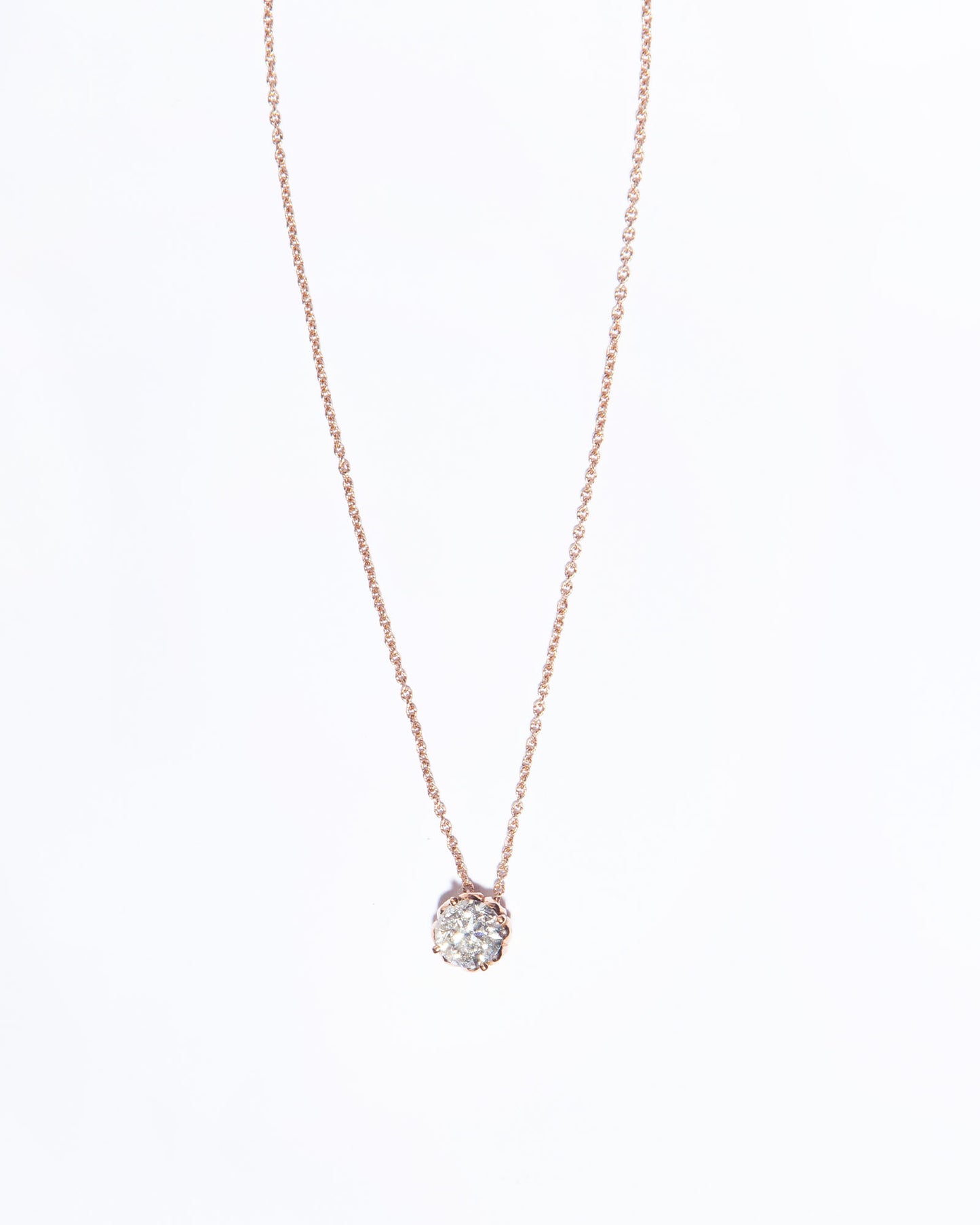 NOVI Jewelry gold pendant necklace with 2.01 ct J color SI2 natural diamond, GWL certified, jewelry weight 3.6 g, gold weight 3.2 g, classic prong-set diamond pendant.