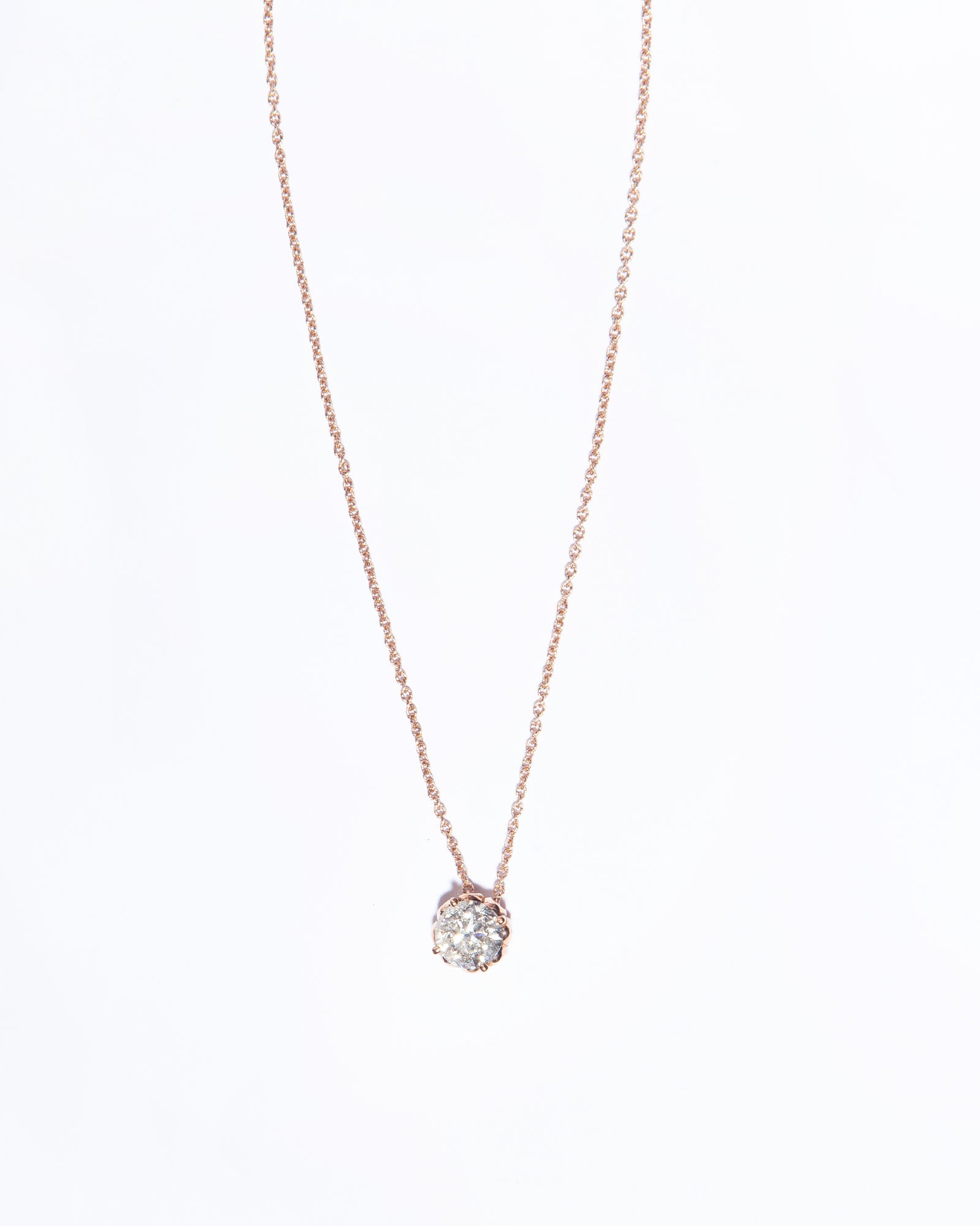NOVI Jewelry gold pendant necklace with 2.01 ct J color SI2 natural diamond, GWL certified, jewelry weight 3.6 g, gold weight 3.2 g, classic prong-set diamond pendant.