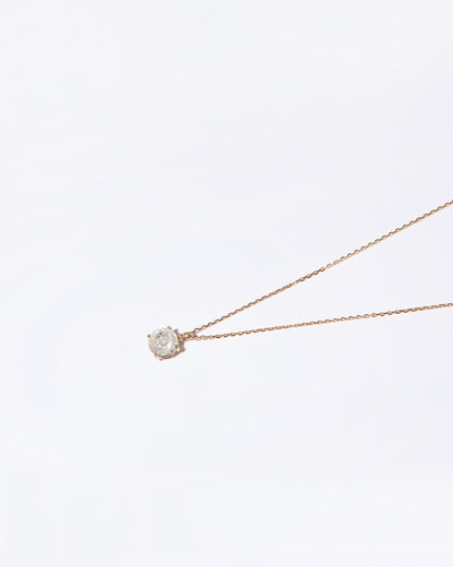 NOVI Jewelry 18K gold pendant with 1.55 ct round natural diamond, IGI certified elegant diamond necklace.