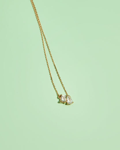 NOVI Jewelry 18K gold pendant necklace with 0.42 ct D/IF and 0.30 ct D/SI2 natural diamonds, IGI and GWLab certified elegant diamond necklace.