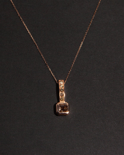 NOVI Jewelry 18K yellow gold pendant with 1.39 ct fancy brown mixed-color diamond and 0.24 ct natural diamonds, SI1-SI3, GWLab certified luxury diamond pendant.