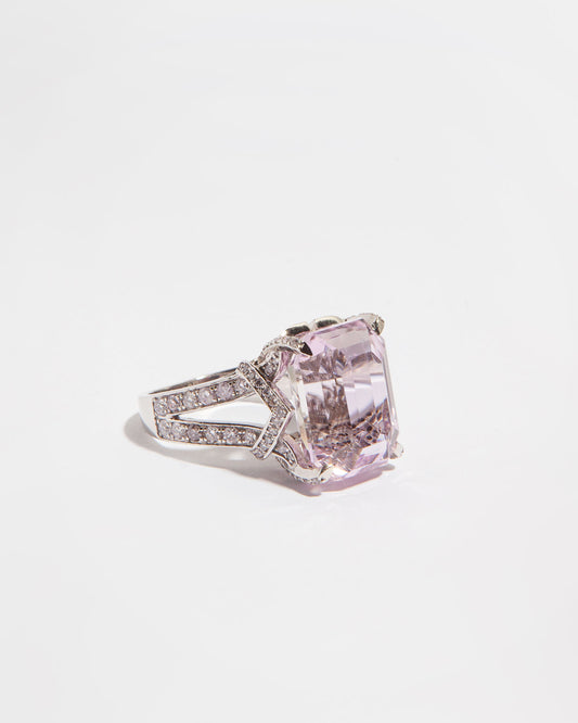 NOVI Jewelry 14k white gold ring with 14.82 ct natural pink kunzite and 1.16 ct faint pink SI1 diamonds, IGI certified, jewelry weight 8 g, gold weight 4.8 g, elegant gemstone ring.