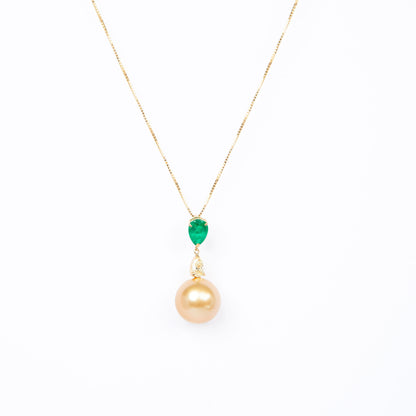 NOVI Jewelry 18K gold necklace with 12.5 mm Golden Pearl, 0.80 ct emerald and 0.383 ct natural diamond, CGL certified luxury gemstone pendant.
