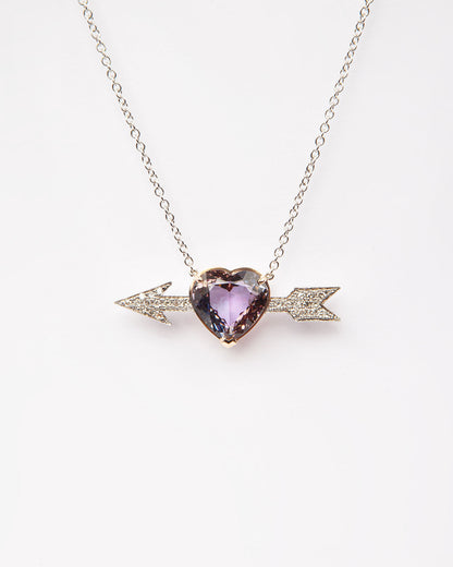 NOVI Jewelry gold pendant with 10.99 ct natural heart-shaped tanzanite, AIGS certified, accented with pavé diamonds, jewelry weight 10 g, gold weight 7.7 g, romantic statement pendant.