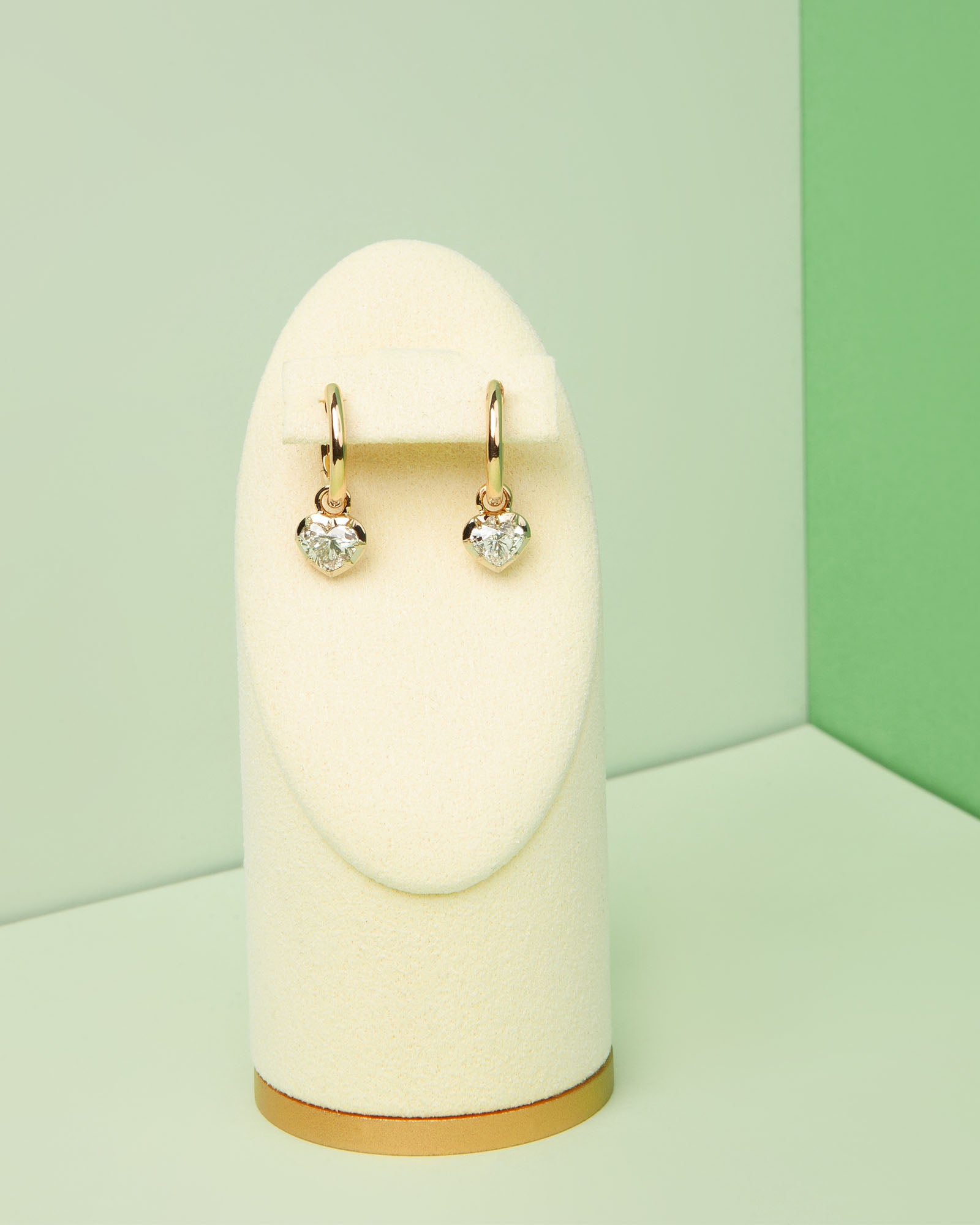 NOVI Jewelry 18K rose gold earrings with 1.01 ct heart-cut natural diamonds, GIA certified luxury diamond earrings.