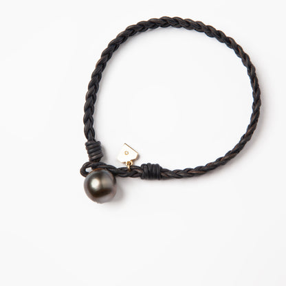 Leather Bracelet with Pearl