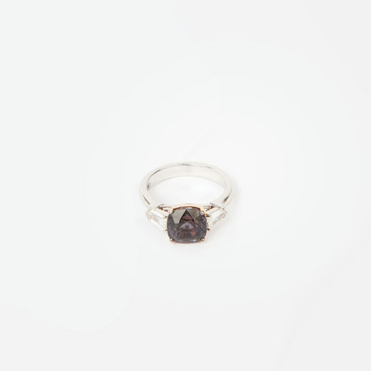 18K White gold ring featuring 3.46 ct cushion cut blackish-purple spinel and 1.2 ct diamonds. GRS certified.