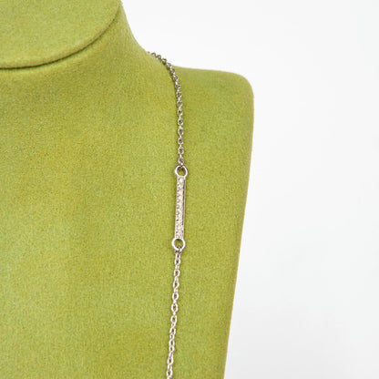 18K White gold Necklace featuring 50 Diamonds totaling 0.45 ct.